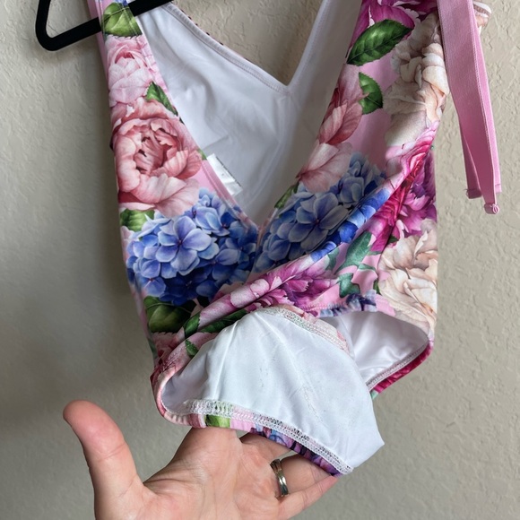 Posh Peanut Floral One Piece Tie Strap Size Small - Picture 5 of 5